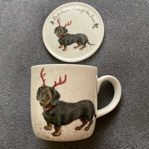 Adorable "Dachshund Through the Snow" Coffee Cup Lid Set ROYAL WORCHESTER